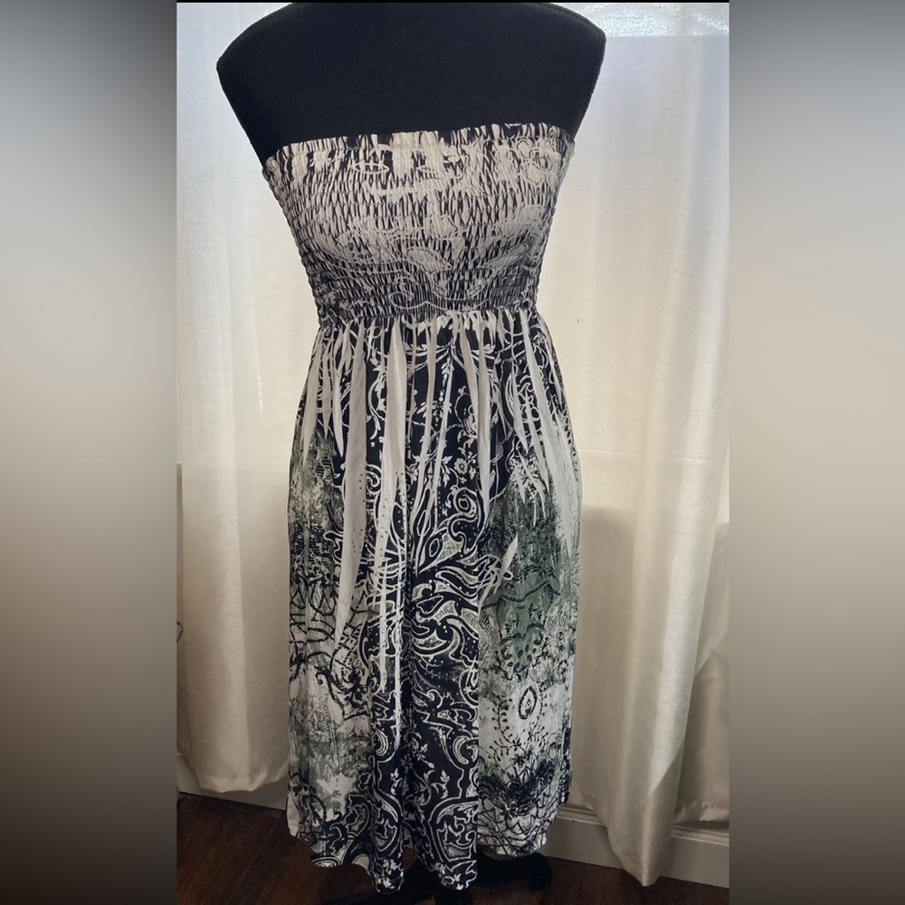 Cristina love Strapless Summer Dress Size L White/Black/Green.